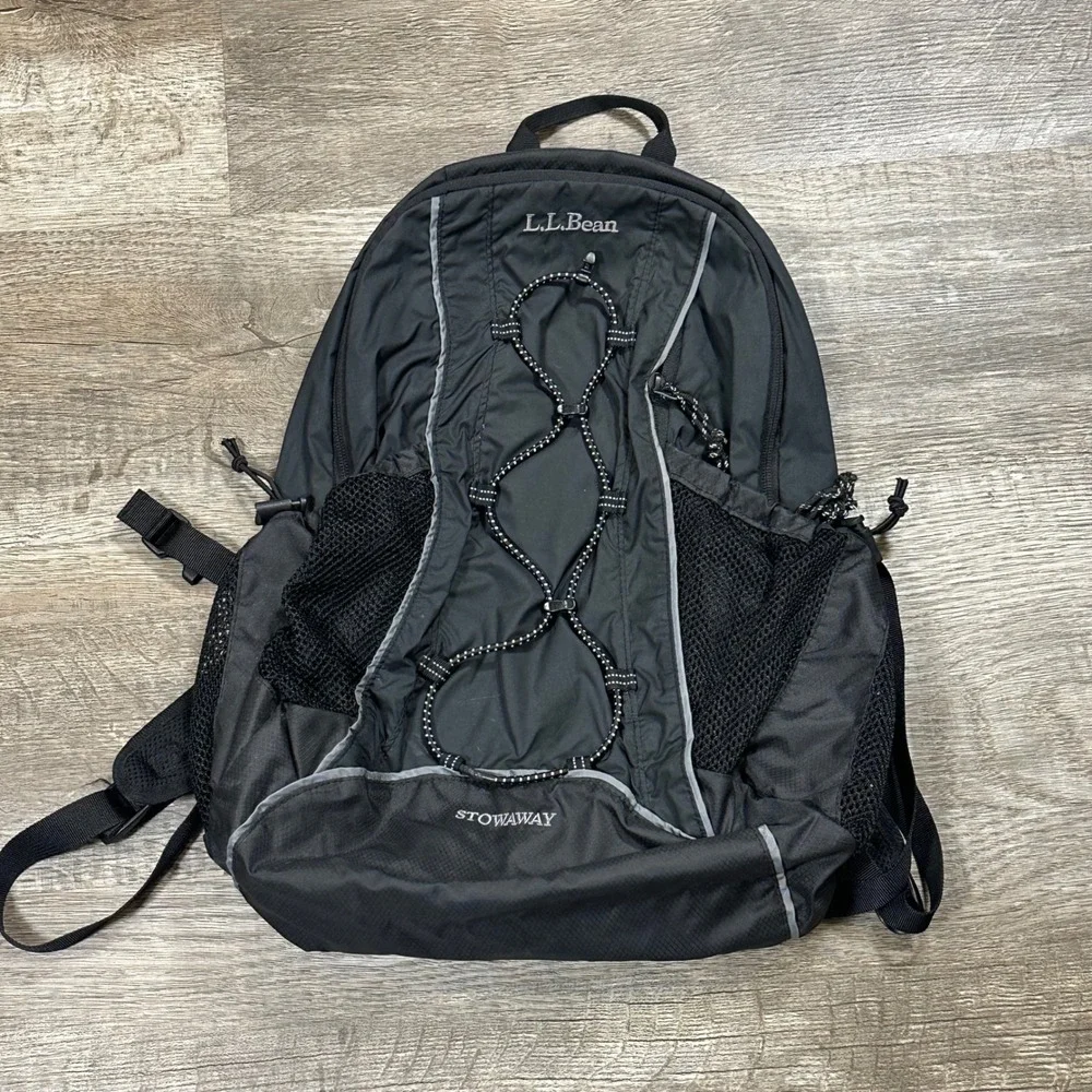 LL Bean Stowaway Daypack Black Ripstop Nylon Packable Hiking Backpack 0HWJ8